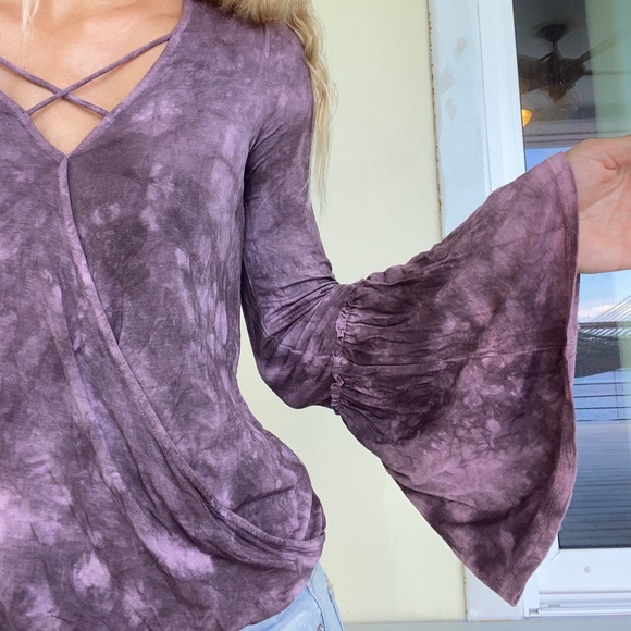 Purple flare sleeved boho top - Picture 3 of 4